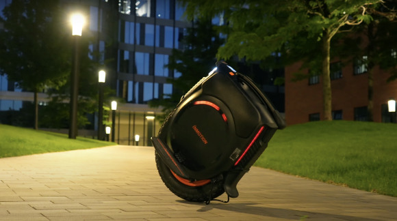 InMotion V12HT értékelés: Egykerekű, amely mindig örömet szerez